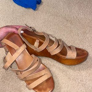Lucky brand sandal wedge size 9